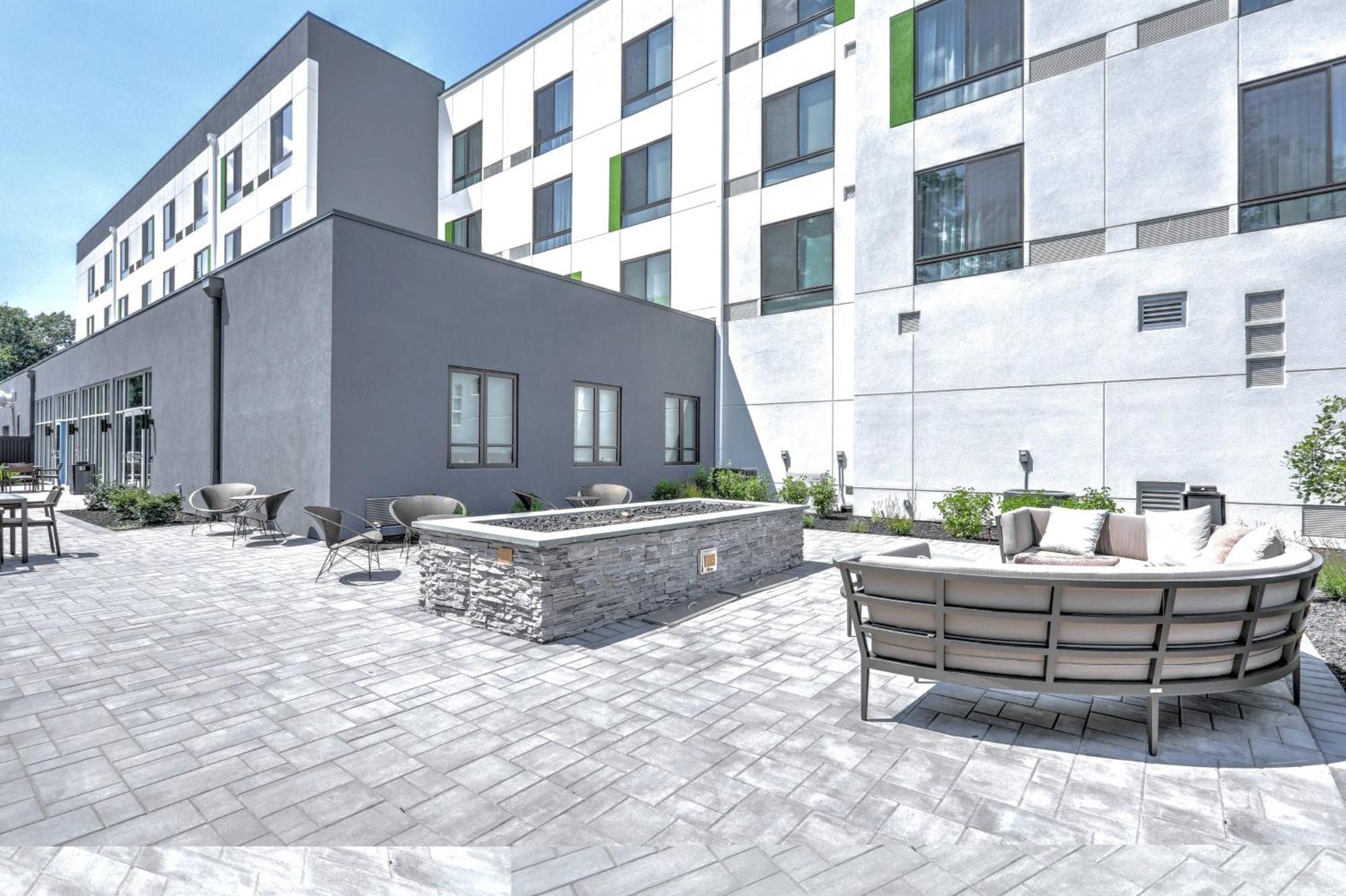 Courtyard By Marriott Deptford Hotel Almonesson Kültér fotó