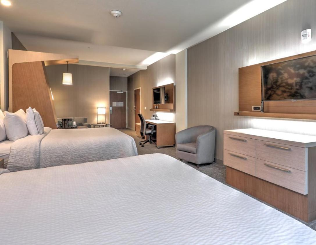 Courtyard By Marriott Deptford Hotel Almonesson Kültér fotó